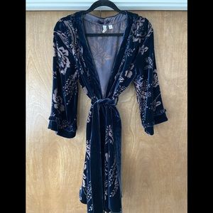 Anthropologie Eloise Velvet Robe